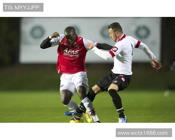 埃因霍温主场迎战海牙期待精彩对决双方争夺宝贵积分的较量